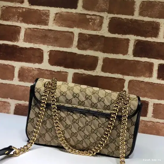 First bag ru Marmont GG shoulder bag small GUCCI 0623